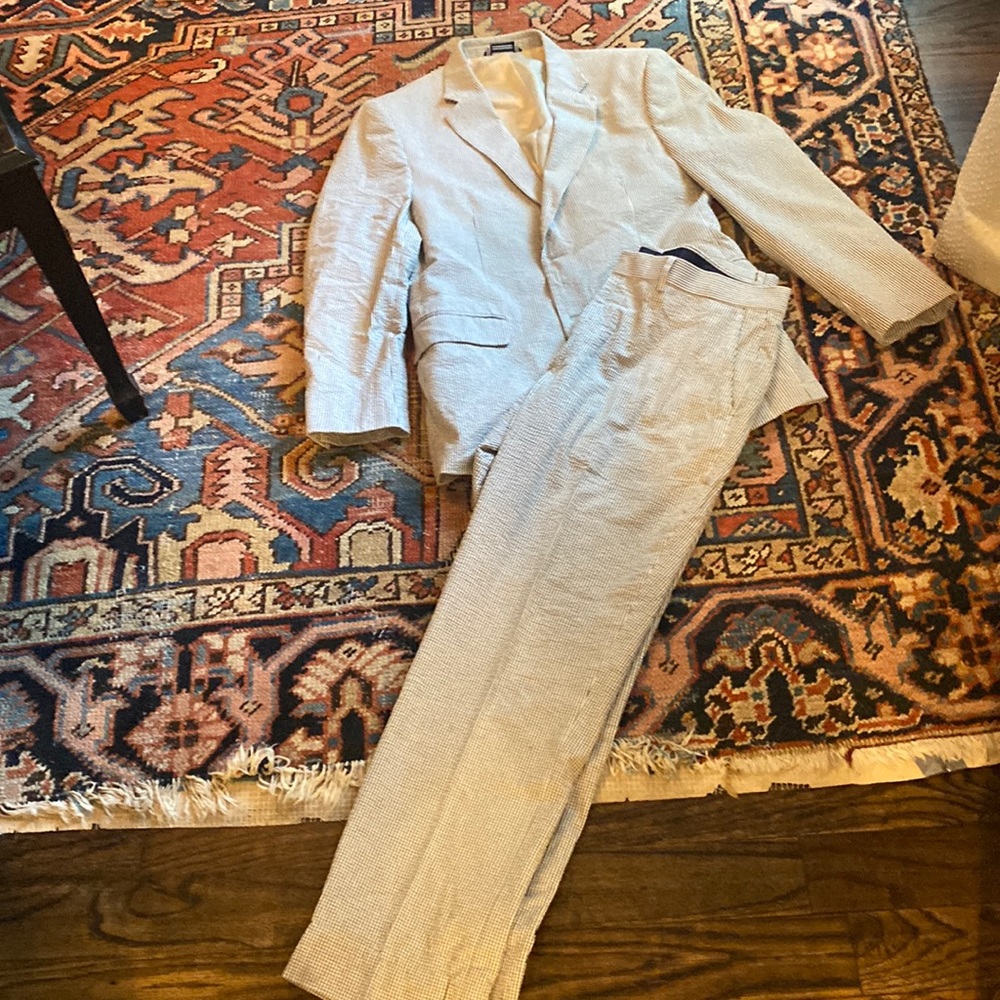 Mans summer seersucker suit.